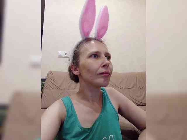 -Queen-Margo- webcam