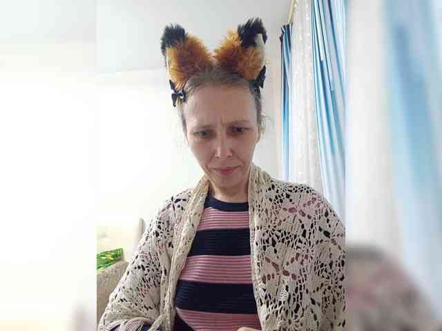 -Queen-Margo- webcam