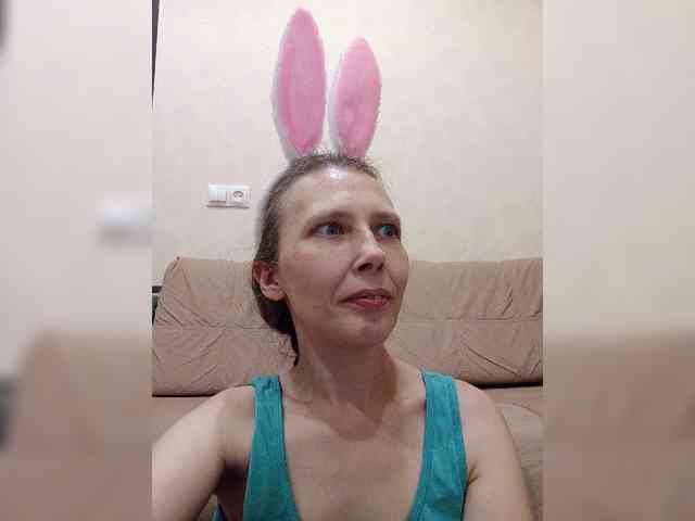 -Queen-Margo- webcam