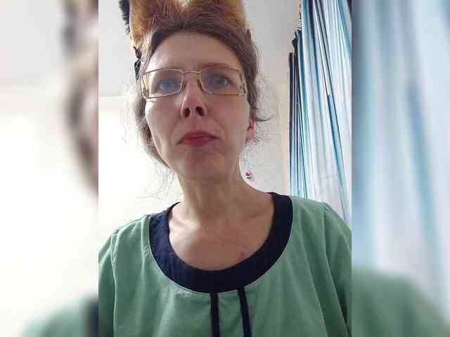 -Queen-Margo- webcam