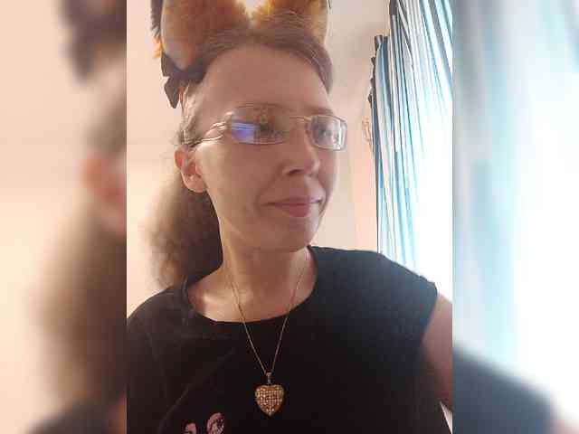 -Queen-Margo- webcam