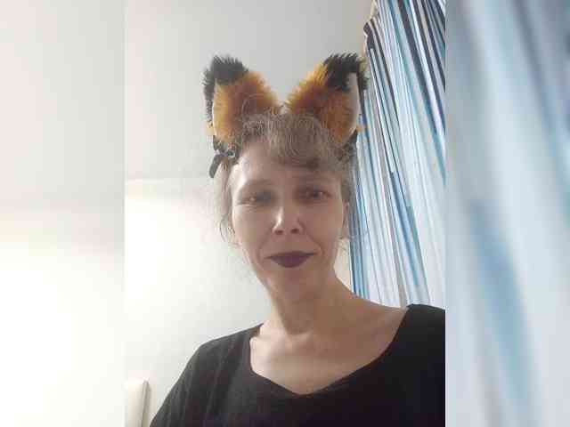 -Queen-Margo-