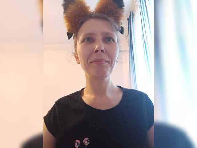 -Queen-Margo- webcam