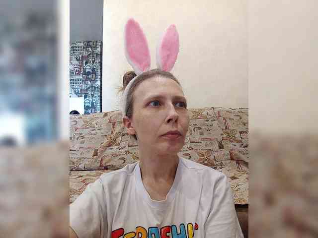 -Queen-Margo- webcam