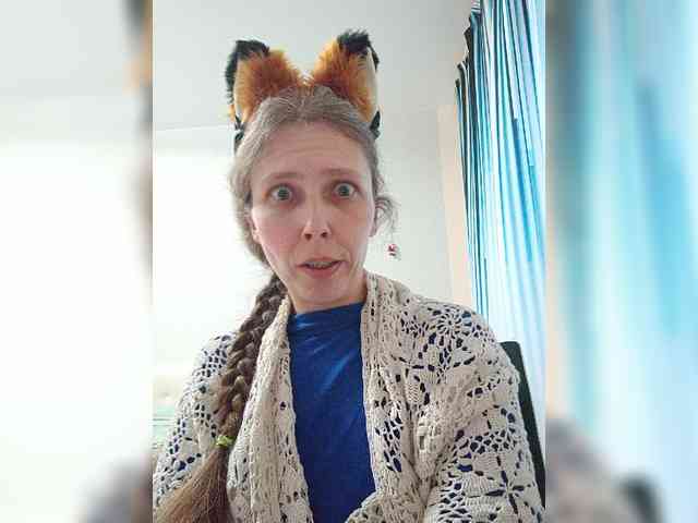 -Queen-Margo- webcam