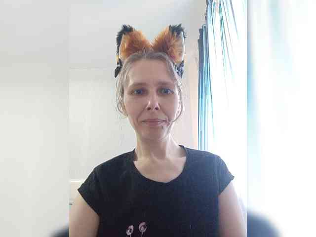 -Queen-Margo- webcam