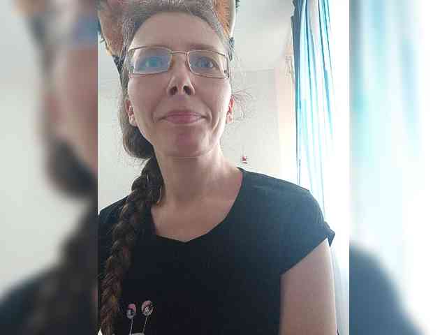 -Queen-Margo- webcam