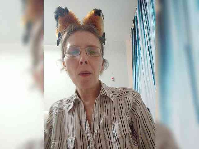 -queen-margo- -queen-margo-