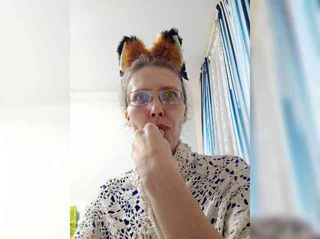 -Queen-Margo- webcam