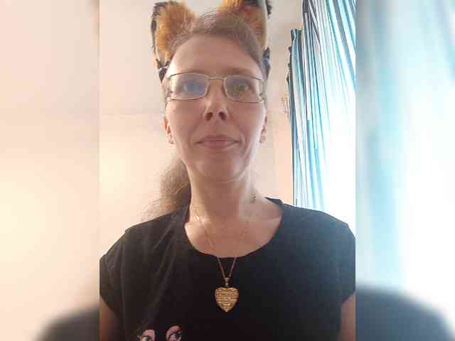 -Queen-Margo- webcam