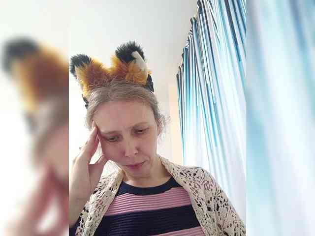-Queen-Margo- webcam