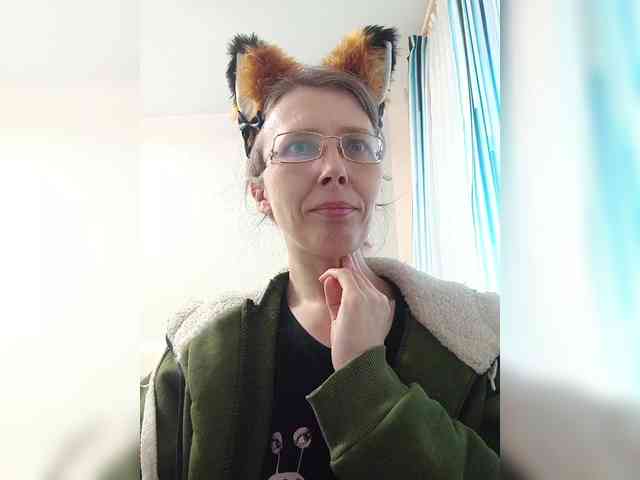 -Queen-Margo- webcam