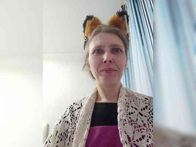 -Queen-Margo- webcam