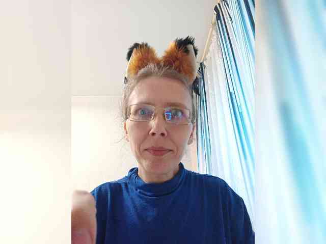 -Queen-Margo- webcam