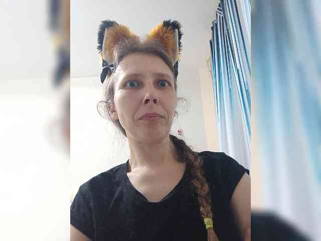 -Queen-Margo- webcam