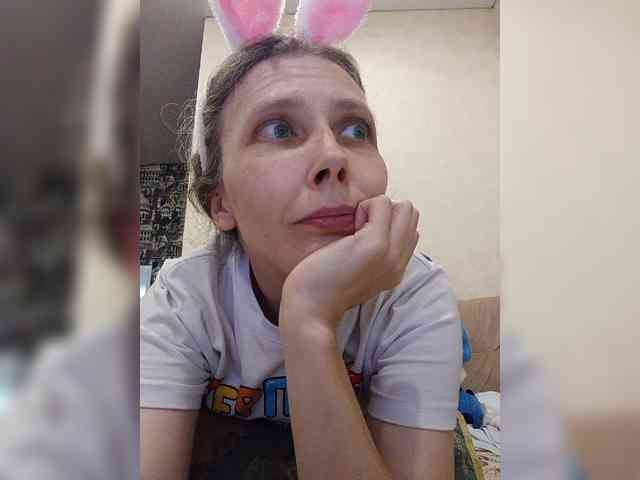 -Queen-Margo- webcam
