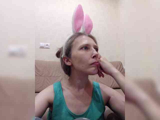 -Queen-Margo- webcam