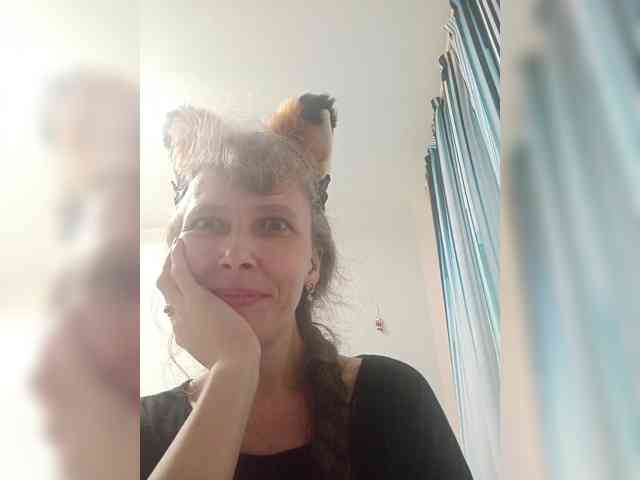 -queen-margo- -queen-margo-