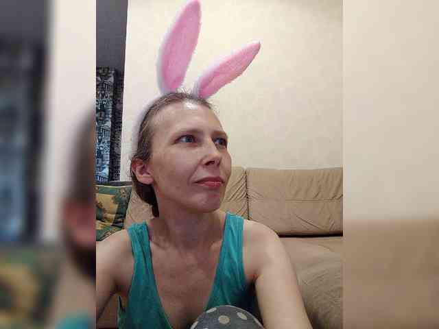 -Queen-Margo- webcam