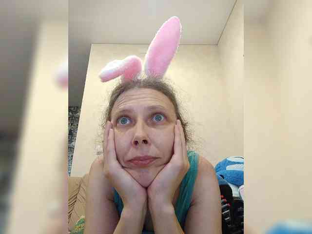 -Queen-Margo- webcam