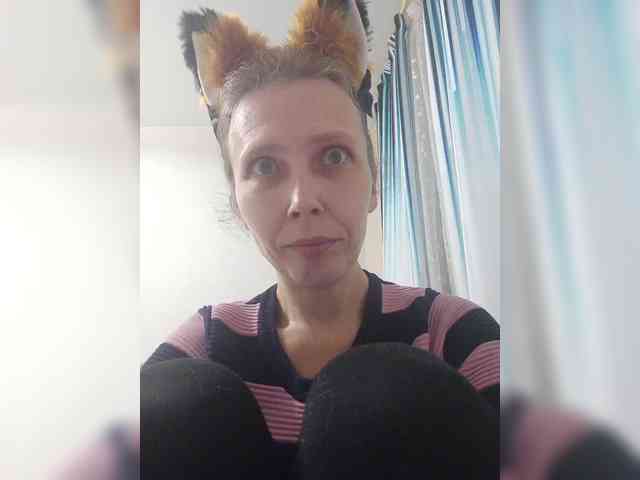 -Queen-Margo- webcam