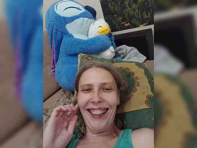 -Queen-Margo- webcam