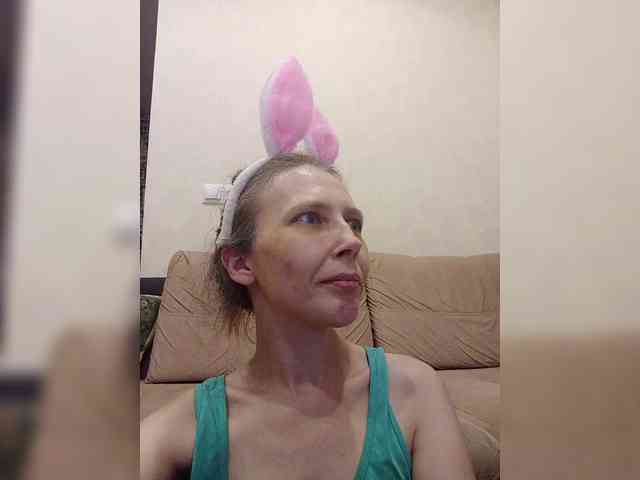 -Queen-Margo- webcam