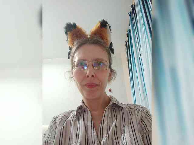 -Queen-Margo- webcam