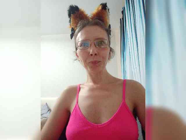 -Queen-Margo- webcam