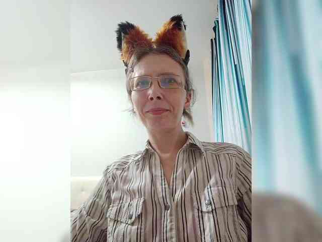 -Queen-Margo- webcam