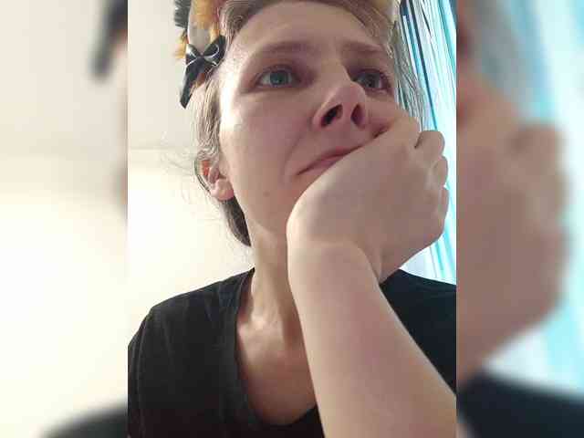 -Queen-Margo- webcam