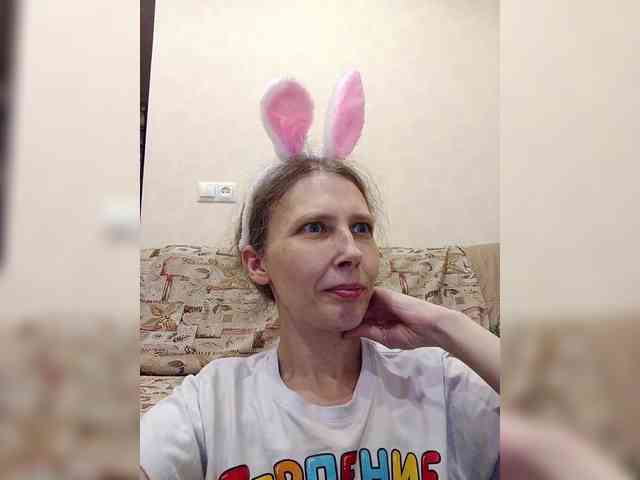 -Queen-Margo- webcam