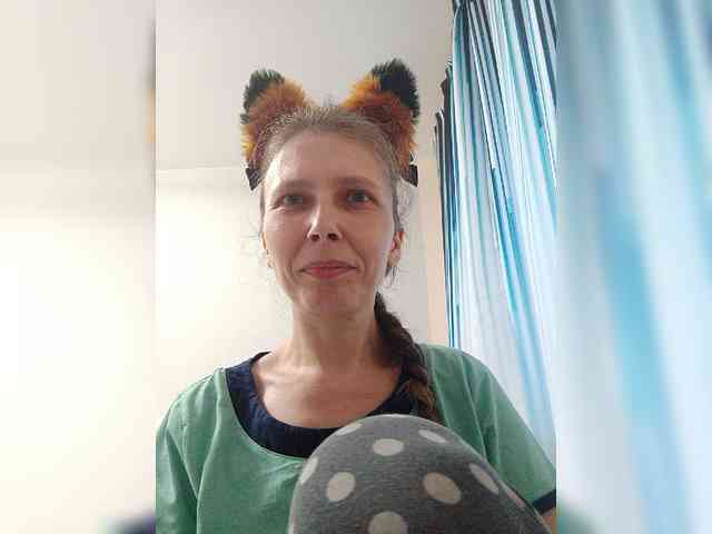 -Queen-Margo- webcam