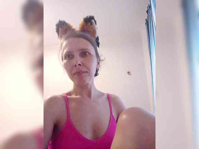-Queen-Margo- webcam