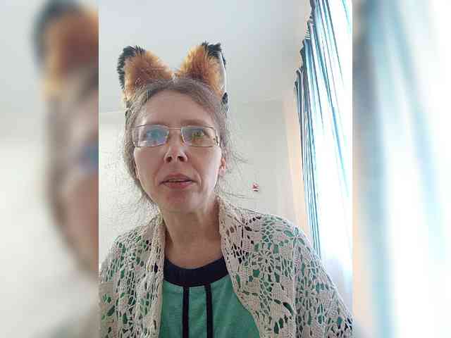 -Queen-Margo- webcam