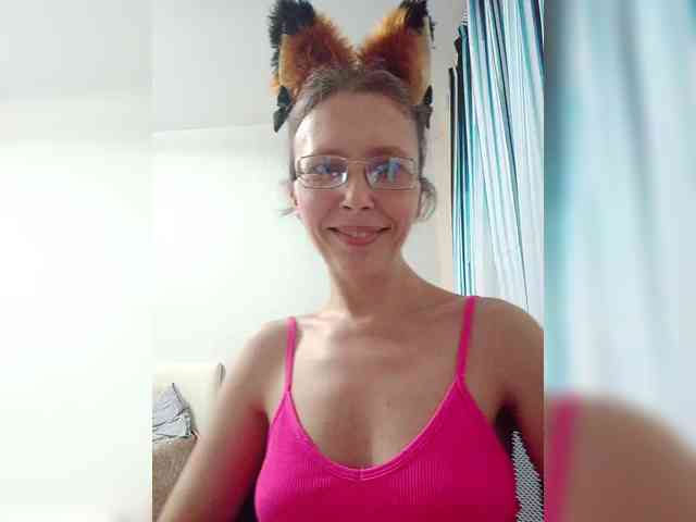-Queen-Margo- webcam