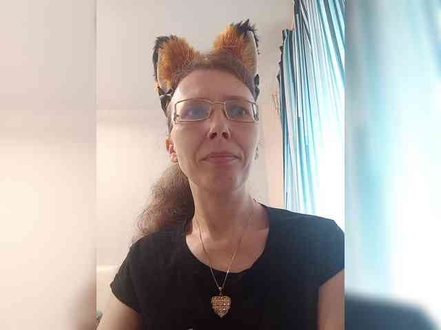 -Queen-Margo- webcam