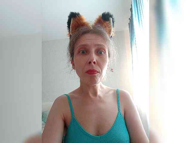 -Queen-Margo- webcam