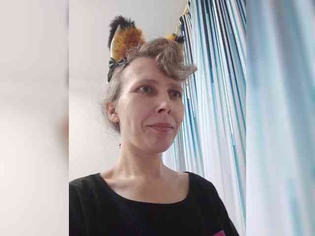 -Queen-Margo-