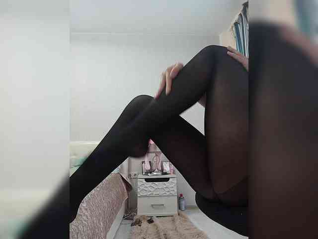 -Queen-Margo- webcam