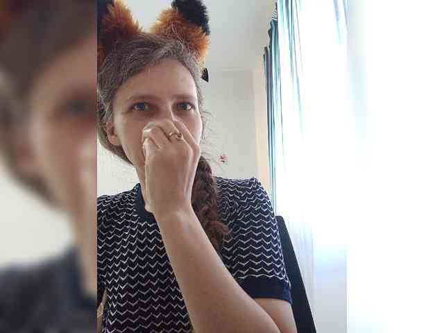 -Queen-Margo- webcam