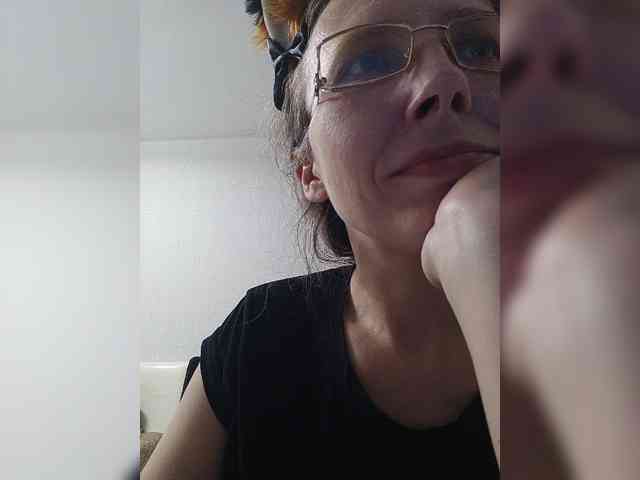 -Queen-Margo- webcam