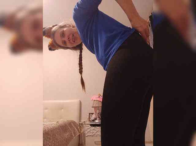 -Queen-Margo- webcam