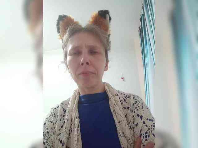 -Queen-Margo- webcam