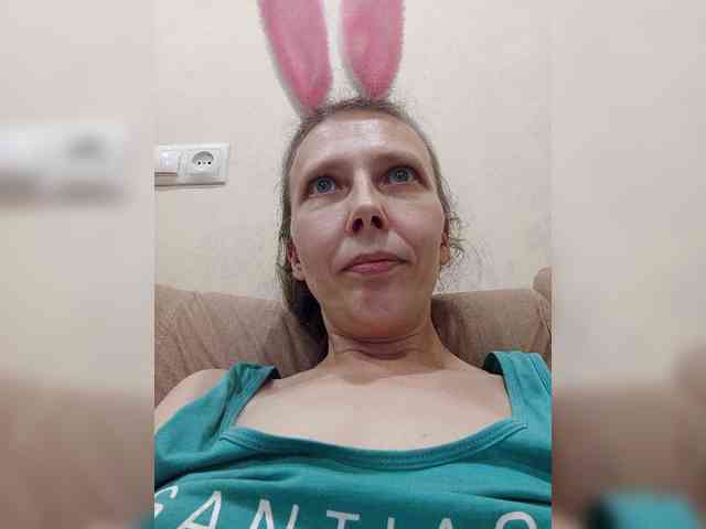 -Queen-Margo- webcam