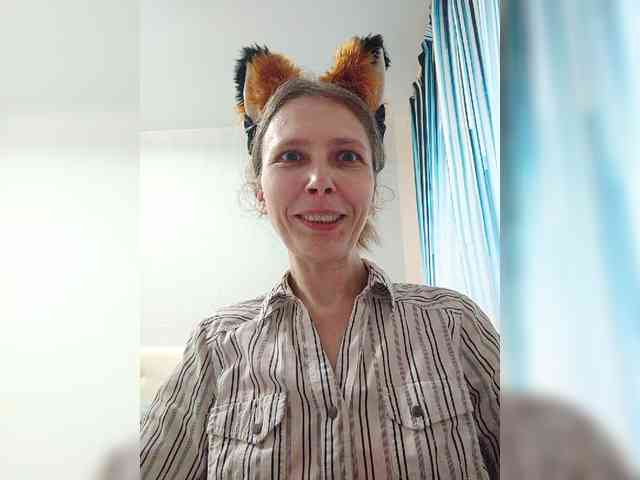 -Queen-Margo- webcam