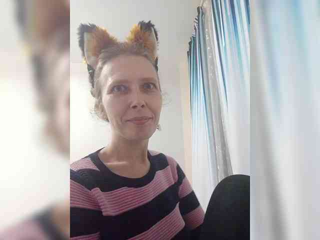 -Queen-Margo- webcam