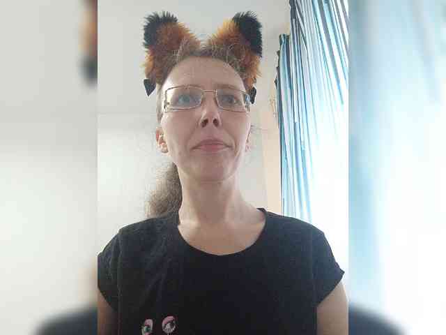 -Queen-Margo- webcam