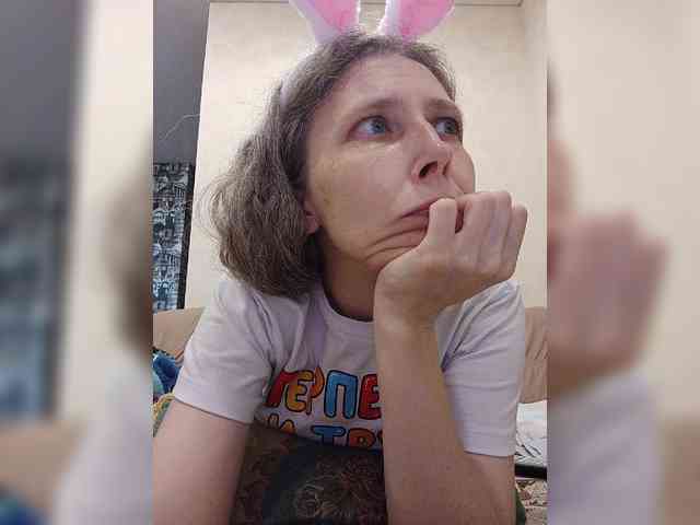-Queen-Margo- webcam