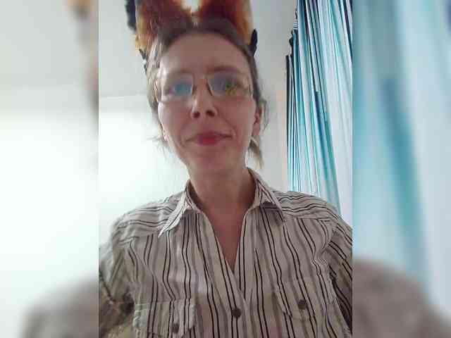 -Queen-Margo- webcam